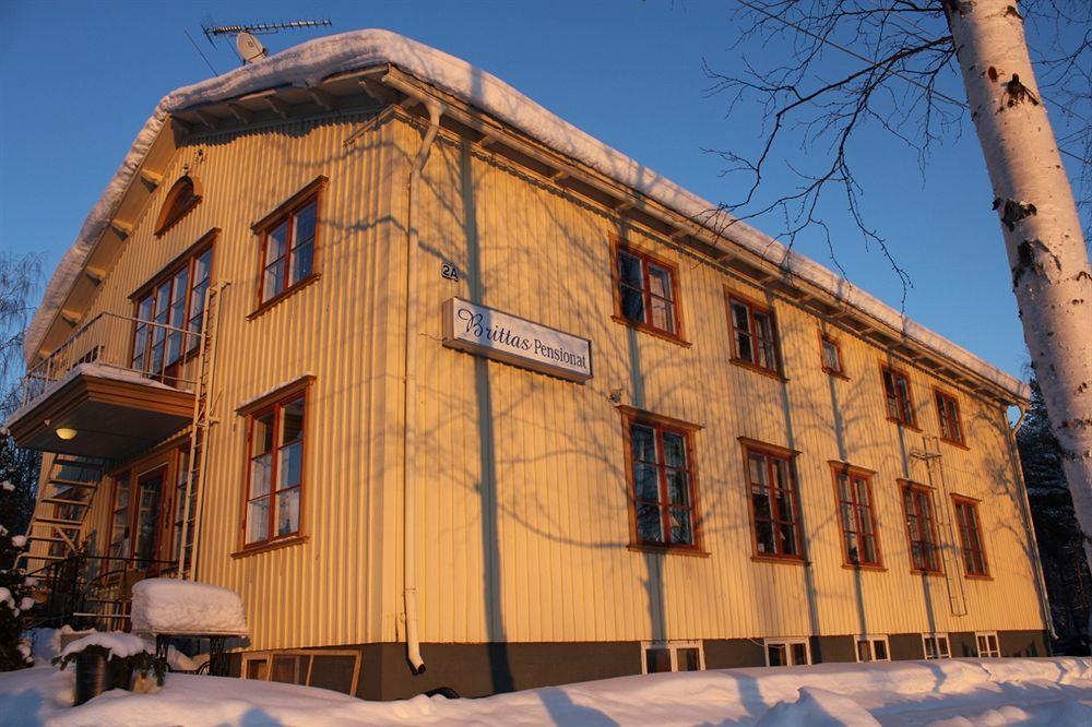 Treehotel Jaktstuga 4*